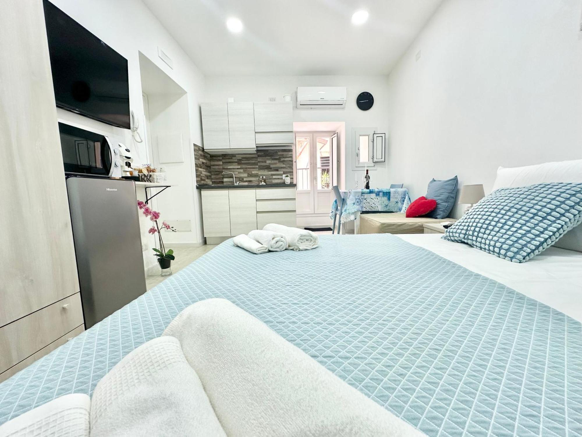 Ale & Andry House Apartment Cefalu Exterior photo